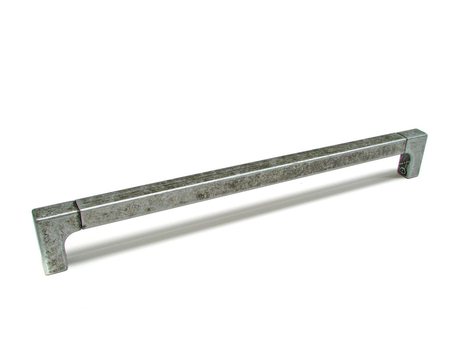 Richelieu 1414288142: 288mm cc Industrial Cabinet Pull - Pewter