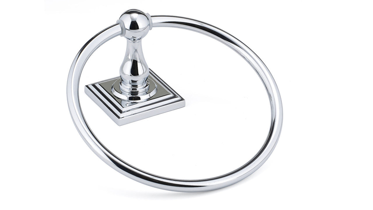 Richelieu 14643: Bentley Collection Towel Ring - Chrome