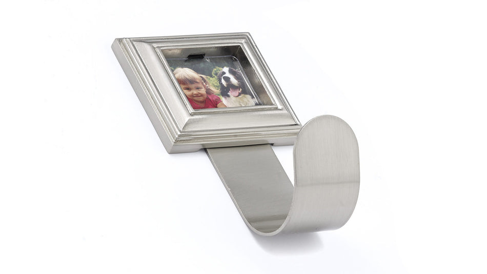 Richelieu 60149: Classic Wardrobe Hook w/Picture Frame - Brushed Nickel