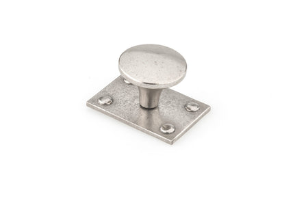 Richelieu 658338186: 1-1/2" Traditional Square Cabinet Knob - Newcastle Antique Polished Nickel