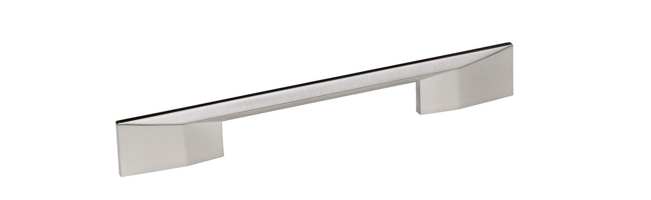 Richelieu 687160195: 160mm cc to 192mm cc Exclusive Euro Bar Cabinet Pull - Brushed Nickel