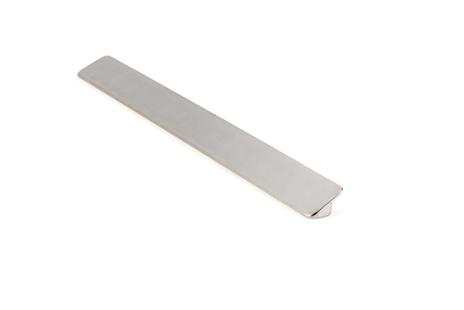 Richelieu 7888256195: 256mm cc Angled Grip Cabinet Pull - Brushed Nickel
