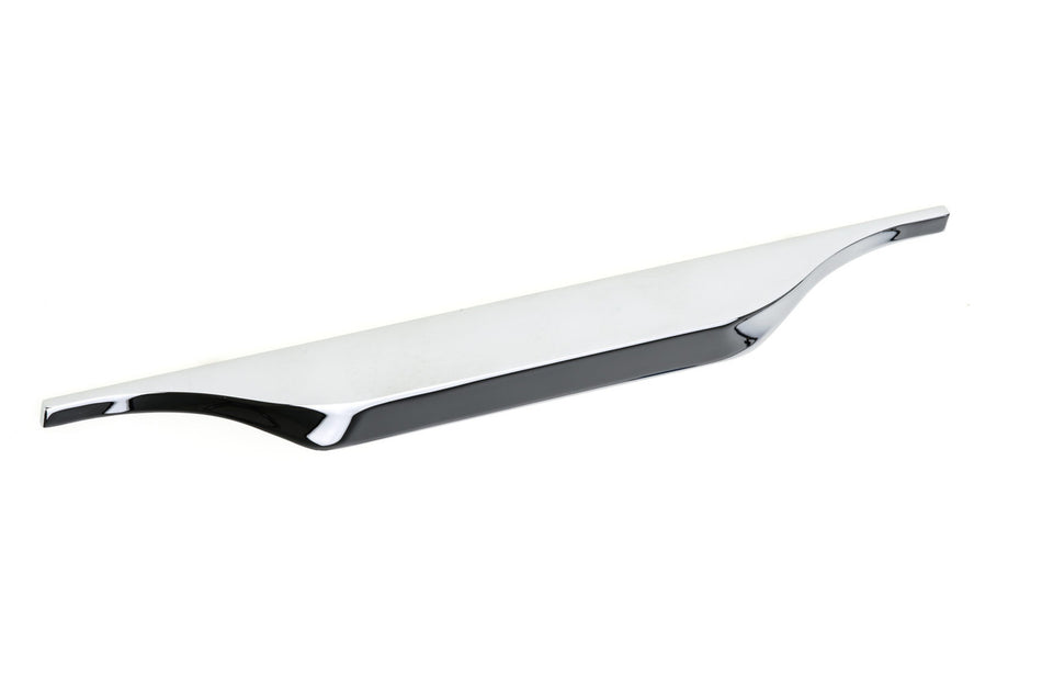 Richelieu 7987160140: 160mm cc Inspiration Edge Cabinet Pull - Chrome
