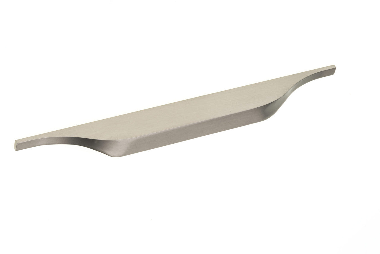 Richelieu 7987160195: 160mm cc Inspiration Edge Cabinet Pull - Brushed Nickel