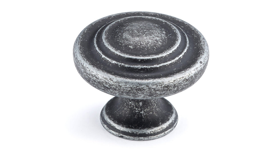 Richelieu BP10734908: 1-3/8" Village Round Cabinet Knob - Natural Iron
