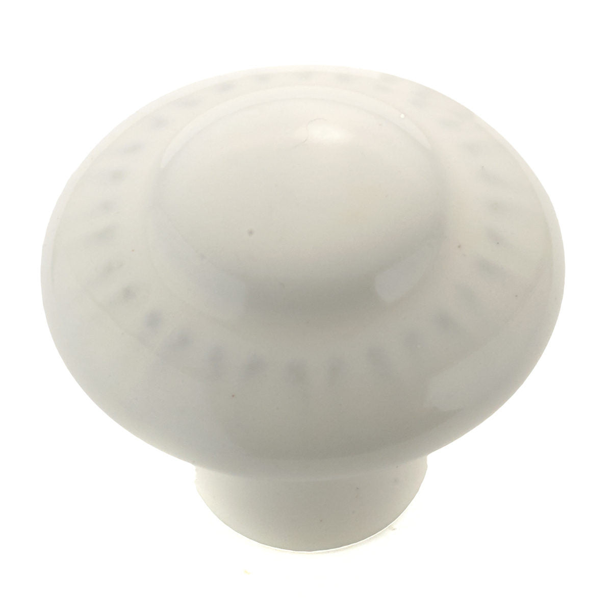 Richelieu BP132230: 1-3/8" Cherbourg Round Cabinet Knob - White