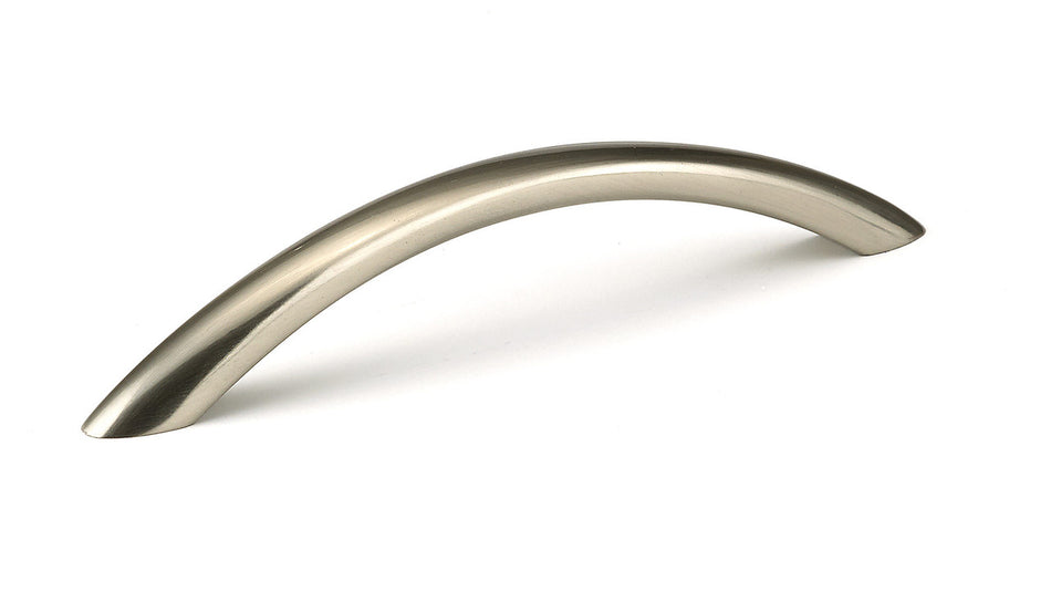Richelieu BP16338195: 128mm cc Concord Cabinet Pull - Brushed Nickel
