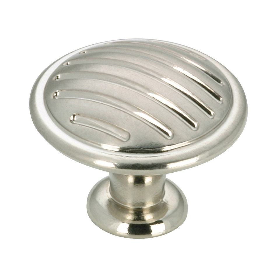 Richelieu BP16930195: 1-3/16" Modern Round Cabinet Knob - Brushed Nickel