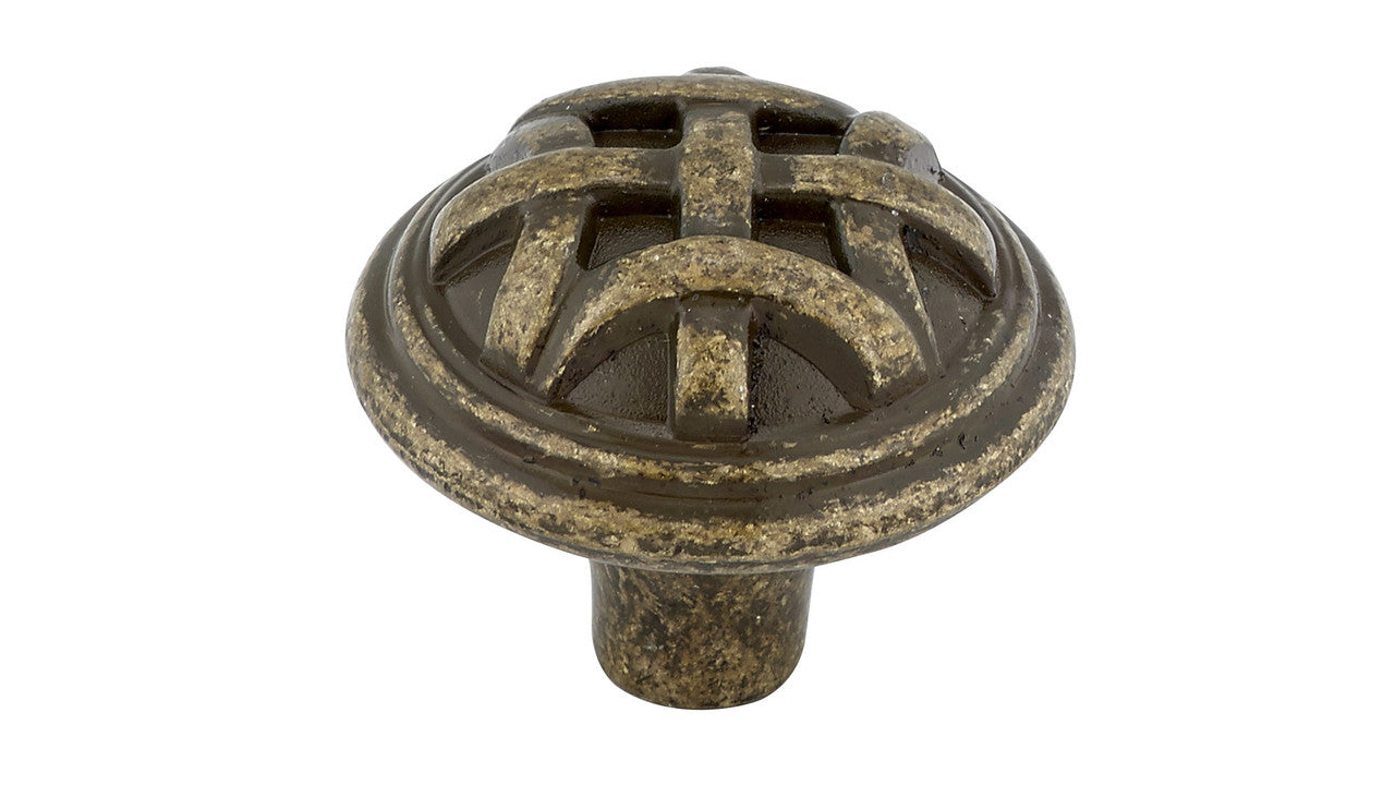 Richelieu BP2391632BB: 1-1/4" Monceau Cabinet Knob - Burnished Brass