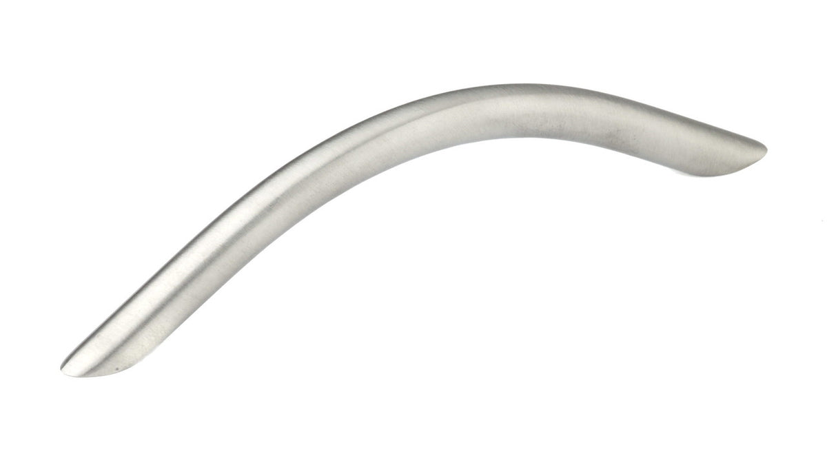 Richelieu BP30134170: 96mm" cc Contemporary Cabinet Pull - Stainless Steel