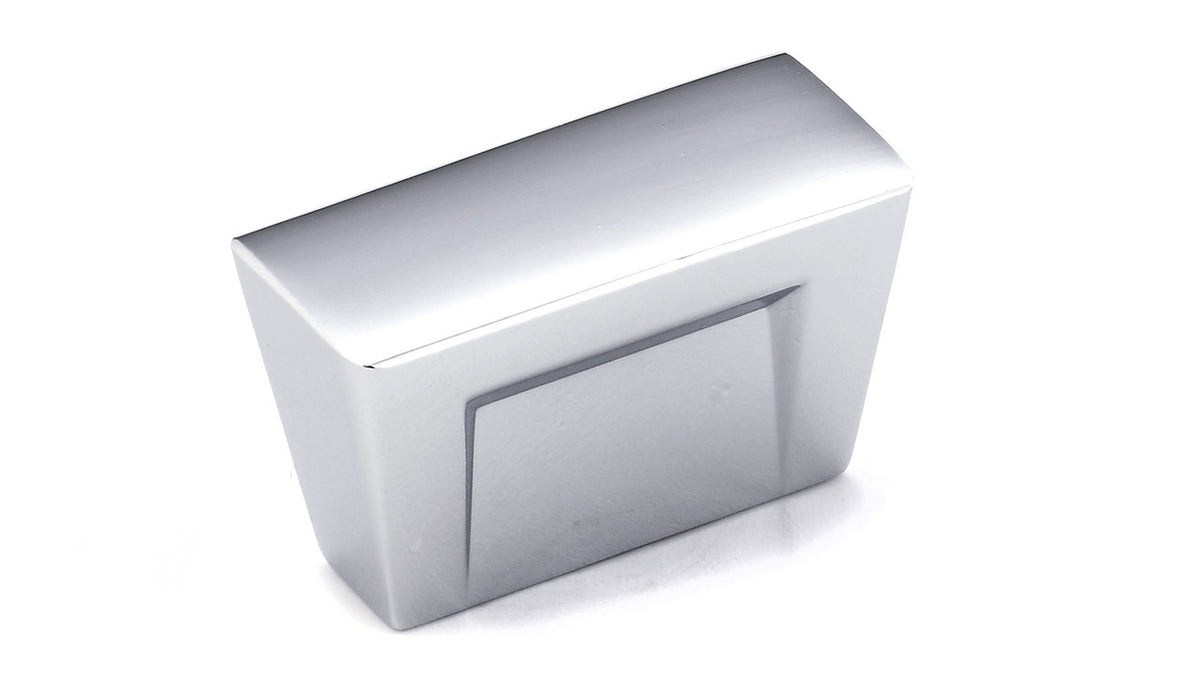 Richelieu BP31632330140: 1-3/8" Malba Cabinet Knob - Polished Chrome