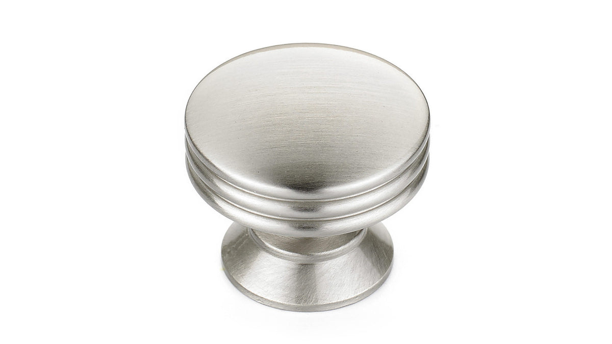Richelieu BP356011195: 1-3/8" Renfrew Cabinet Knob - Brushed Nickel