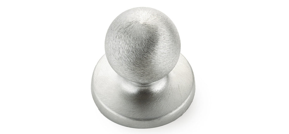 Richelieu BP3922175: 1-1/4" Evanston Wardrobe Knob - Polished Chrome