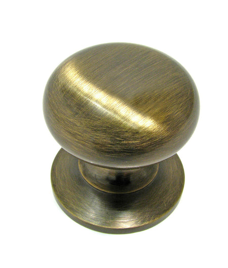 Richelieu BP39313AE: 1-1/4" Prairie Cabinet Knob - Antique English