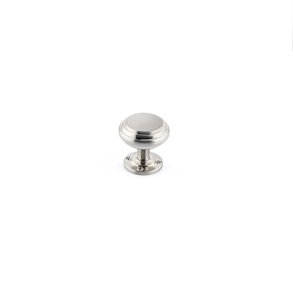 Richelieu BP4184032195: 31mm Levis Cabinet Knob - Brushed Nickel