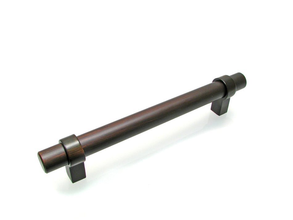 Richelieu BP5016128BORB: 128mm cc Greenwich Bit Cabinet Pull - Brushed Oil Rubbed Bronze