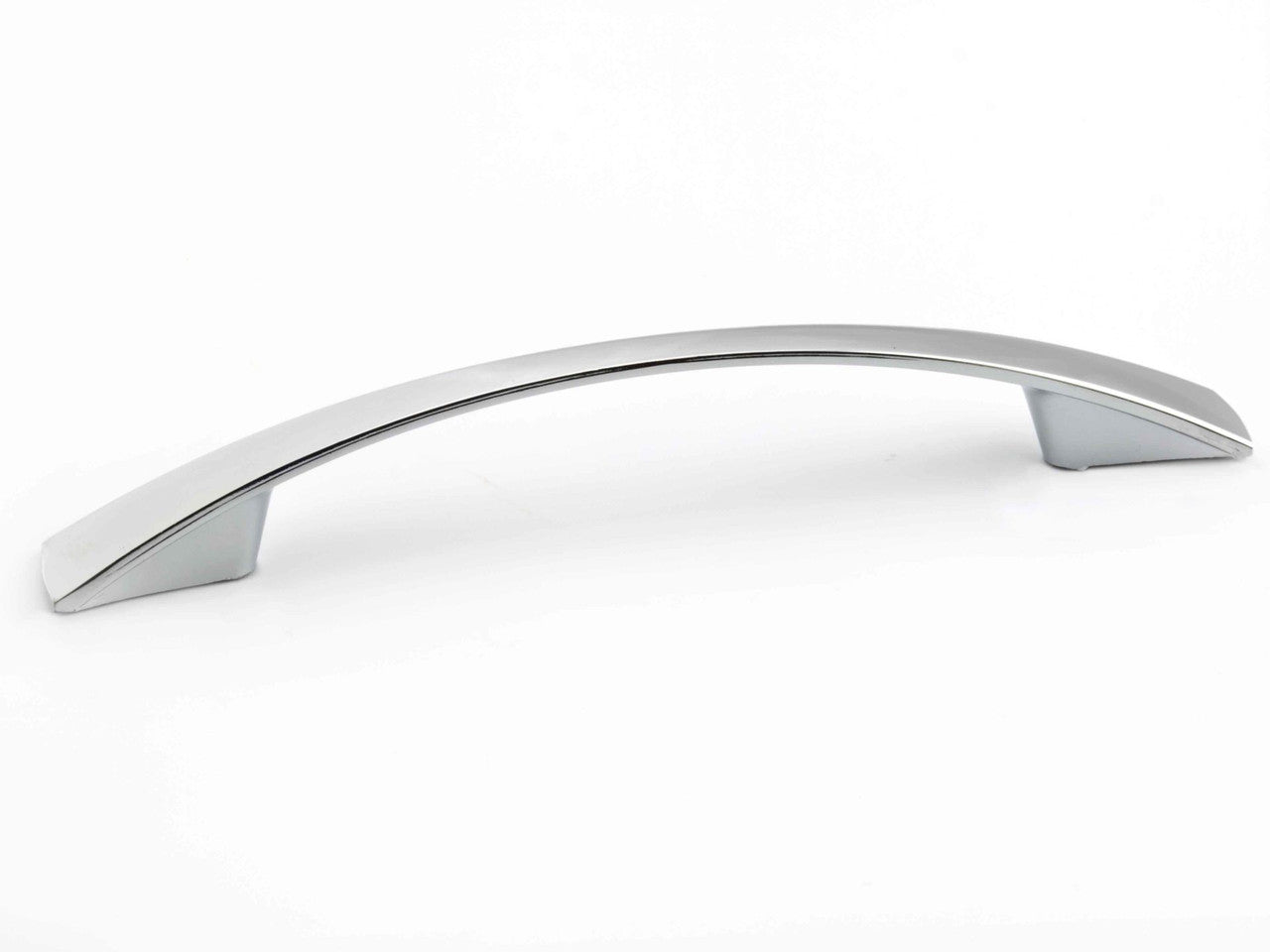 Richelieu BP5213396140: 96mm cc Contemporary Bromont Cabinet Pull - Chrome