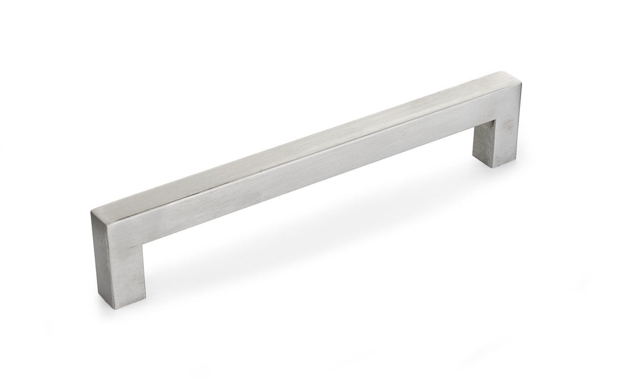 Richelieu BP604192170: 192mm cc Wingate Cabinet Pull - Stainless Steel