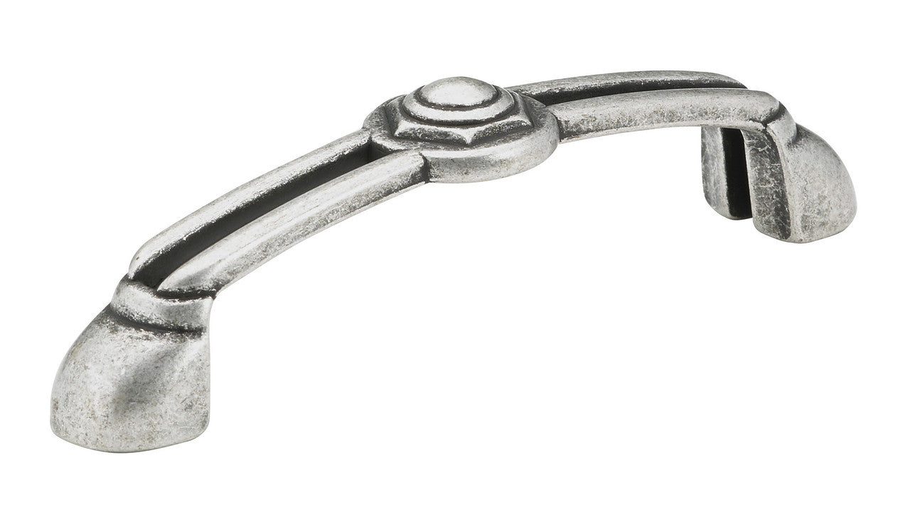Richelieu BP63896139: 96mm cc Art Deco Cabinet Pull - Old Silver