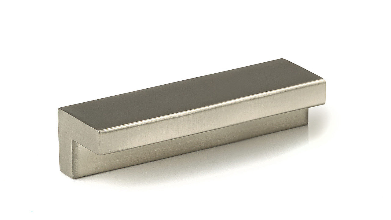 Richelieu BP64664195: 64mm cc Edenwald Cabinet Pull - Brushed Nickel