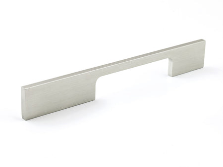 Richelieu BP720128195: 128mm cc Aversa Cabinet Pull - Brushed Nickel