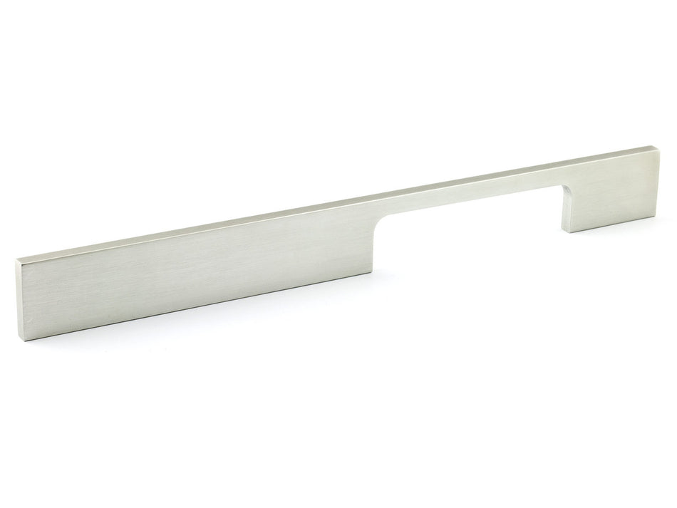 Richelieu BP720192195: 192mm cc Aversa Cabinet Pull - Brushed Nickel