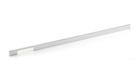 Richelieu BP720640140: 640mm cc Aversa Cabinet Pull - Polished Chrome