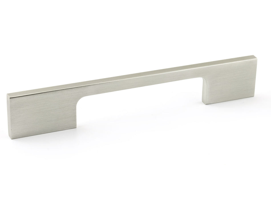 Richelieu BP72096195: 96mm cc Aversa Cabinet Pull - Brushed Nickel