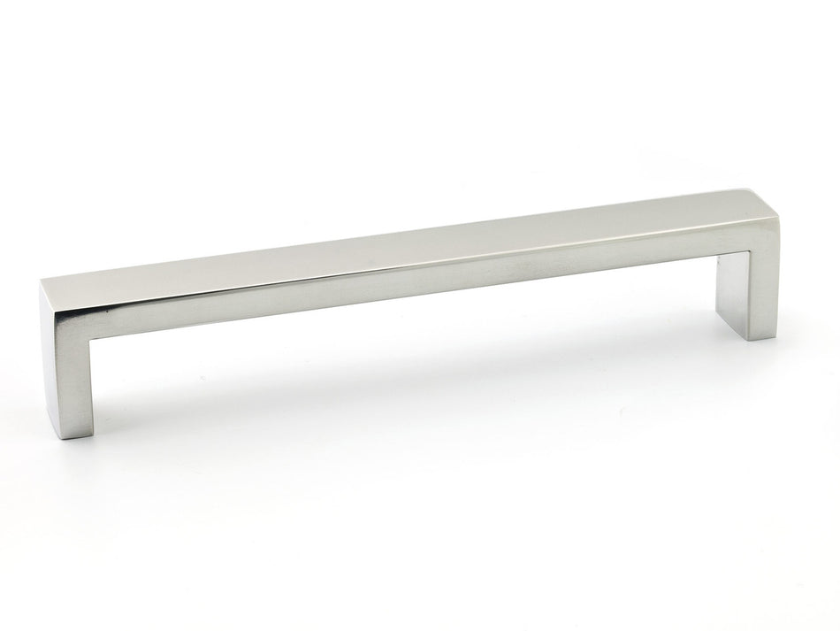 Richelieu BP7544160171: 160mm cc Williamsburg Cabinet Pull - Polished Stainless Steel