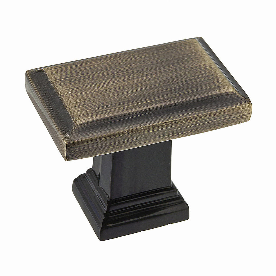 Richelieu BP79538AE: 1-1/2" Mirabel Cabinet Knob - Antique English