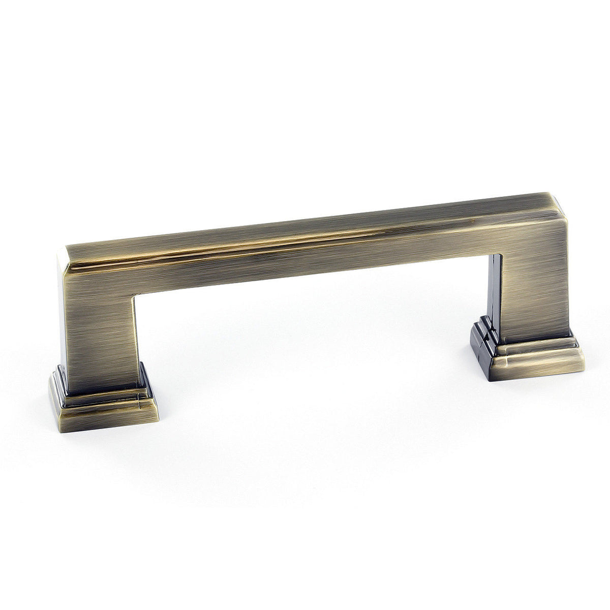 Richelieu BP79596AE: 96mm cc Mirabel Cabinet Pull - Antique English