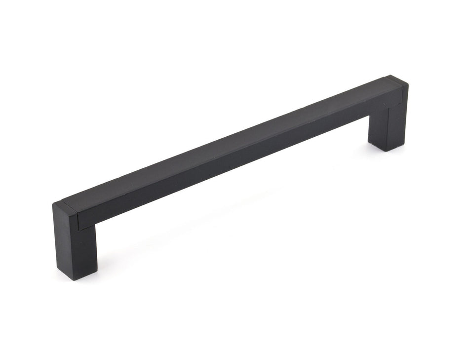 Richelieu BP801160900: 160mm cc Laconia Cabinet Pull - Matte Black