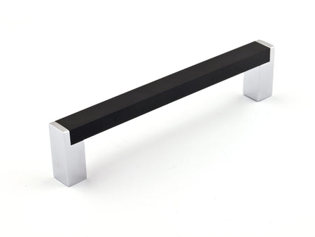 Richelieu BP801192140900: 192mm cc Laconia Cabinet Pull - Matte Black/Polished Chrome