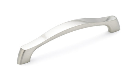 Richelieu BP811128195: 128mm cc Newtonbrook Cabinet Pull - Brushed Nickel