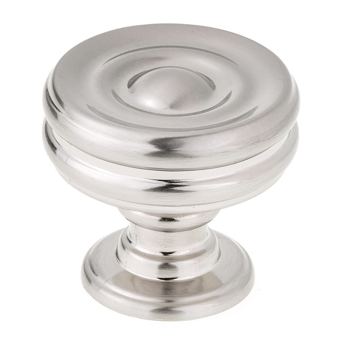 Richelieu BP872535195: 1-3/8" Brittannia Cabinet Knob - Brushed Nickel