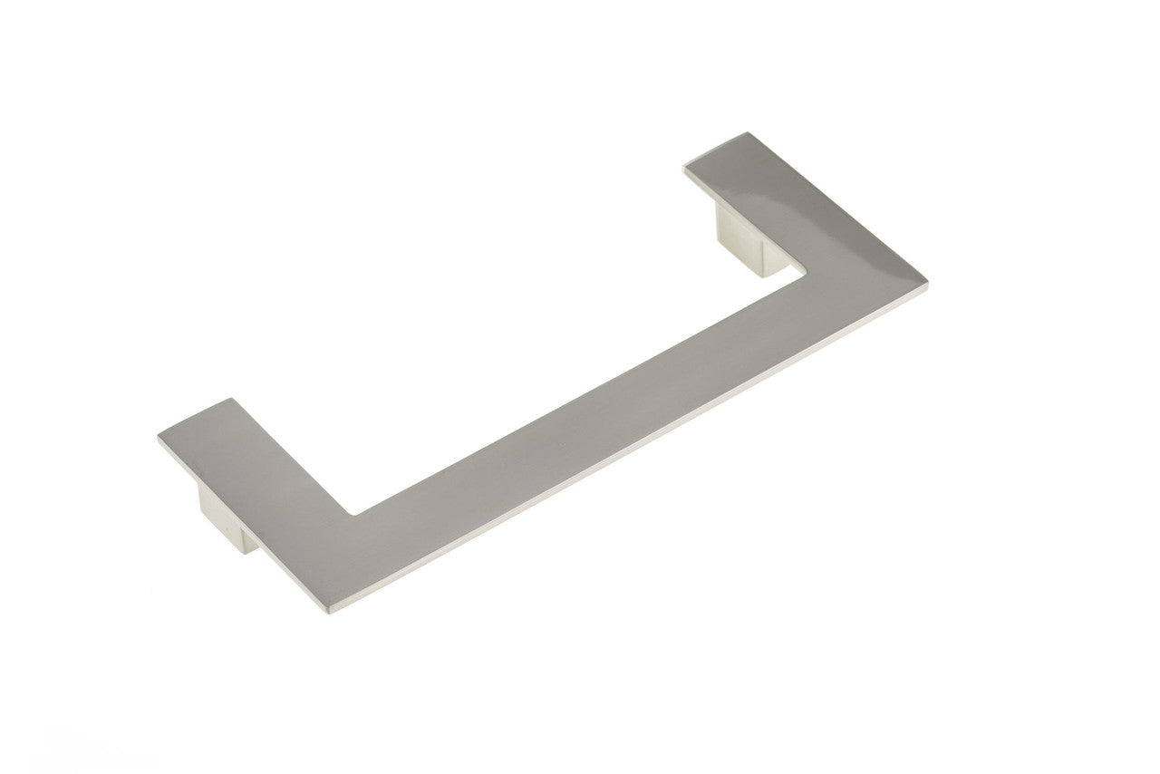 Richelieu BP8742160195: 160mm cc Roma Cabinet Pull - Brushed Nickel