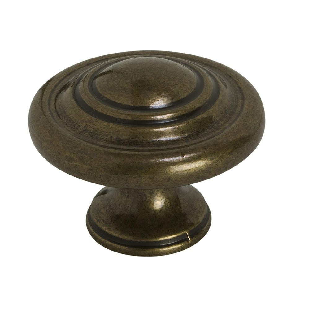 Richelieu BP880AE: 1-3/4" Traditional Cabinet Knob - Antique English