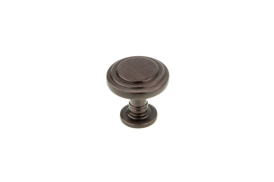 Richelieu BP881833HBRZ: 1-5/16" Casoria Cabinet Knob - Honey Bronze