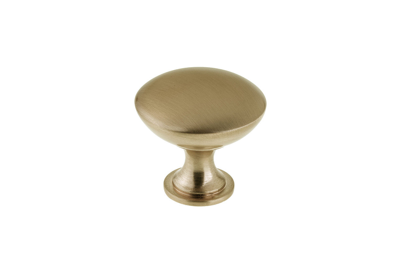 Richelieu BP904140CHBRZ: 1-9/16" Copperfield Cabinet Knob - Champagne Bronze