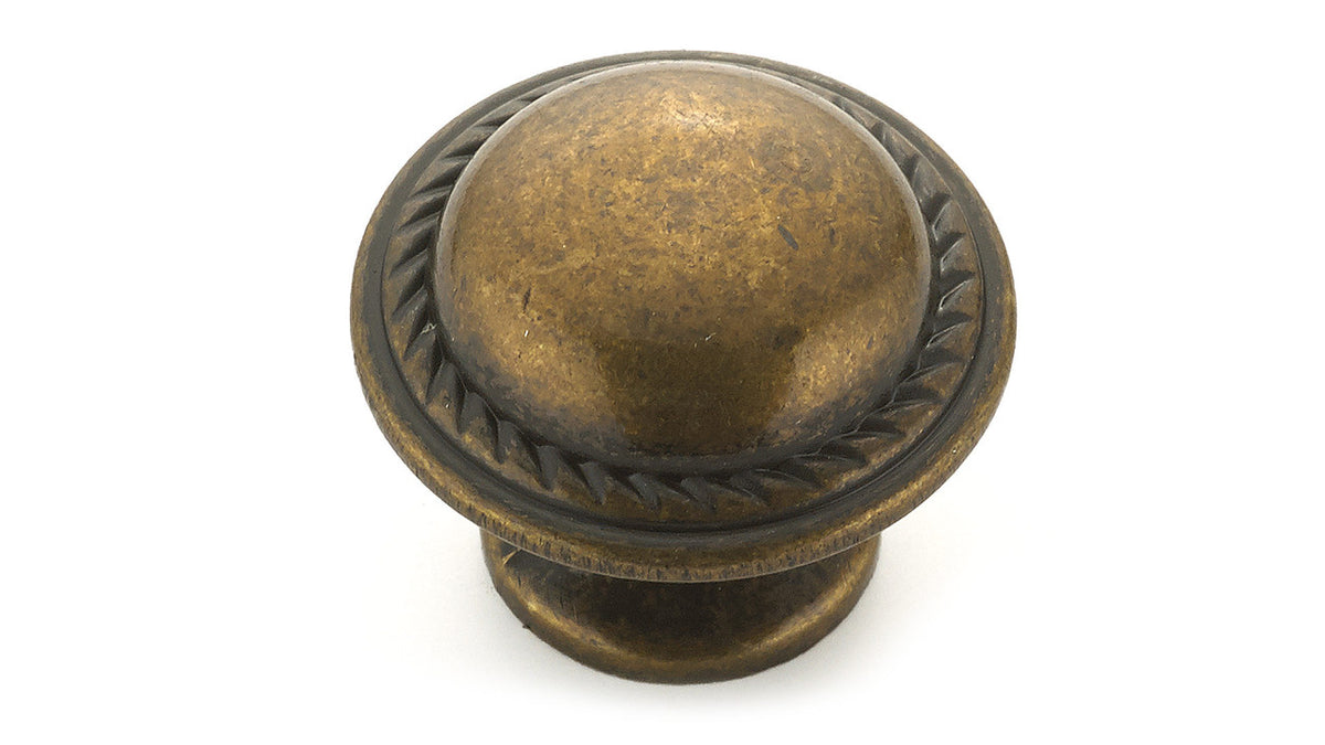 Richelieu BP92830R3: 1-3/8" Mericourt Cabinet Knob - Regency Brass
