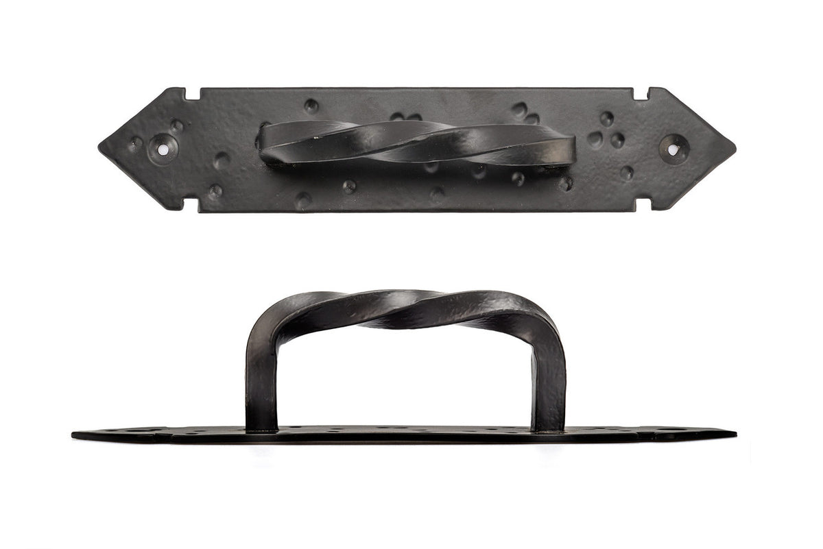 Richelieu BP9468207900: 207mm cc Traditional Forged Iron Door Pull - Matte Black