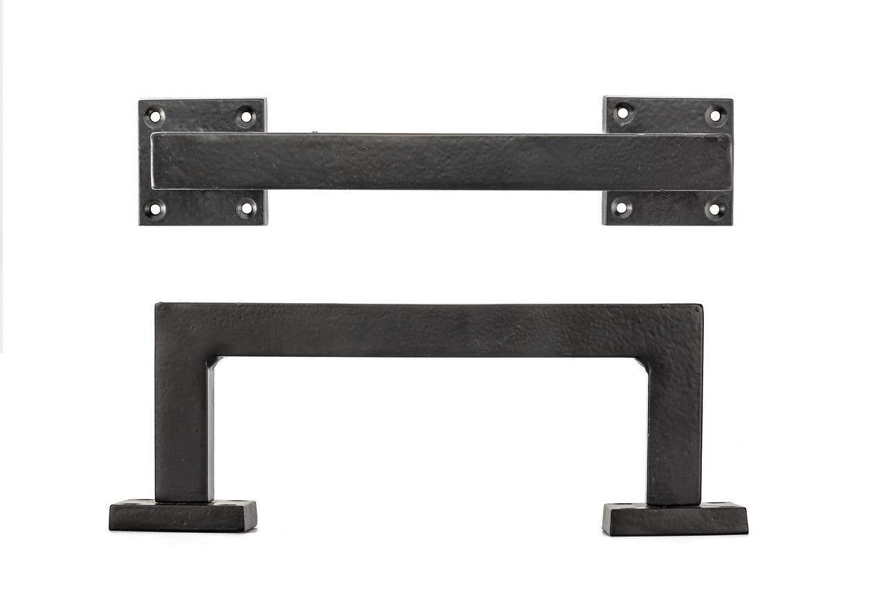 Richelieu BP9469220900: 220mm cc Traditional Forged Iron Cabinet Pull - Matte Black
