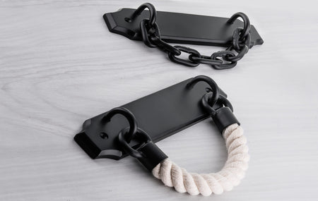 Richelieu BP9654160900: 160mm cc Forged Iron Chain Cabinet Pull - Matte Black