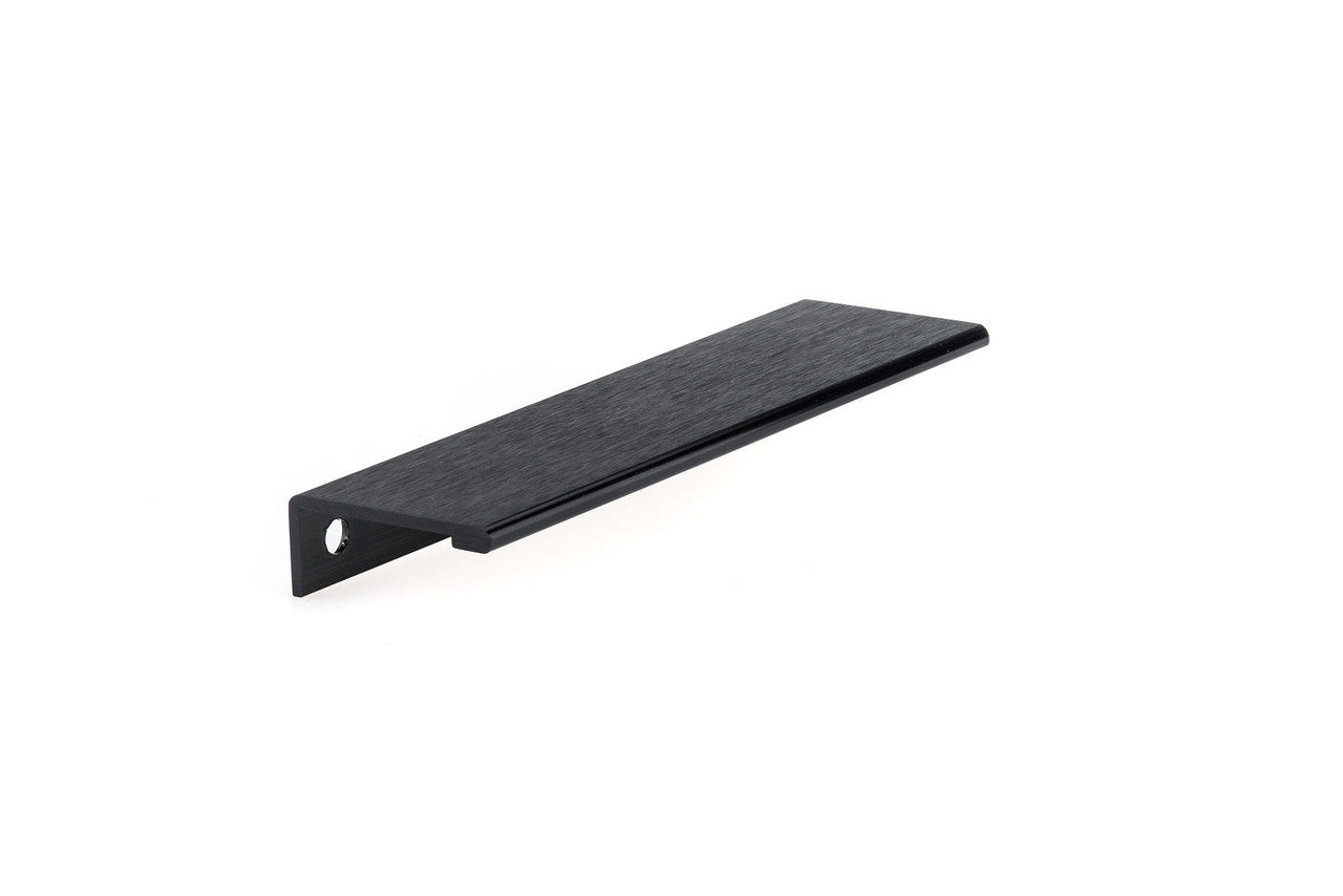 Richelieu BP9898128990: 128mm cc Lincoln Edge Cabinet Pull - Black