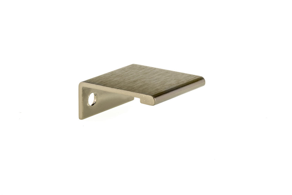 Richelieu BP989825CHBRZ: 25mm cc Lincoln Cabinet Pull - Champagne Bronze