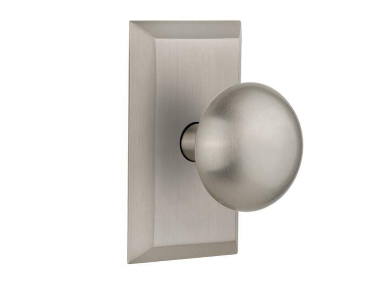 Nostalgic 713240: Studio Backplate w/New York Knob Passage Door Set - Satin Nickel