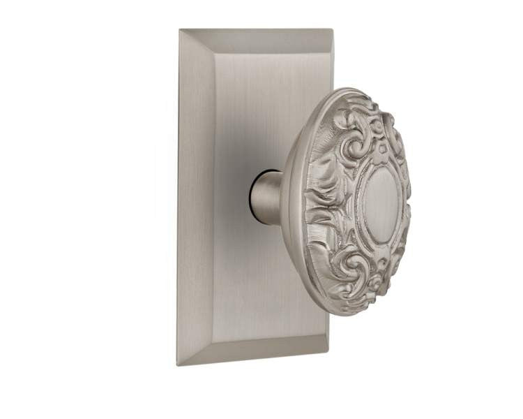 Nostalgic 713274: Studio Backplate w/Victorian Knob Passage Door Set - Satin Nickel