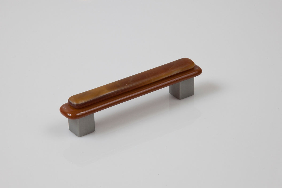 Grace White TQ4: 4" cc Tahquamenon 4 Cabinet Pull - Amber