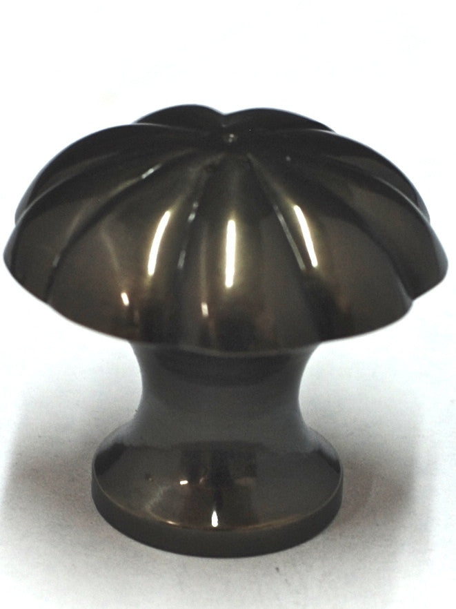 Cal Crystal VB-7-US5: 1-¼ Vintage Fluted Cabinet Knob - Antique Brass