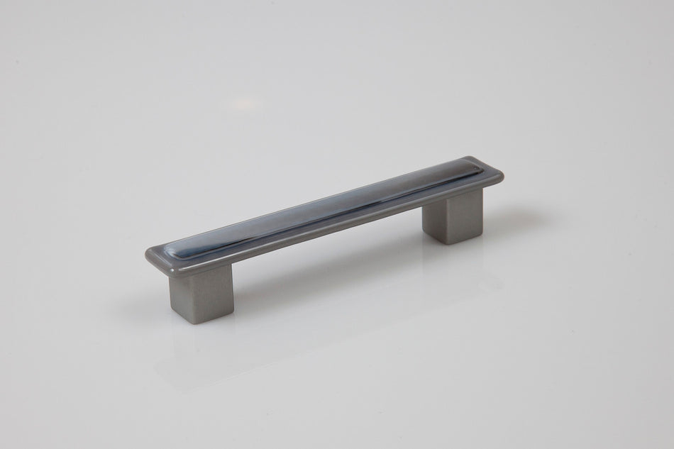Grace White WST4: 4" cc Weston 4 Cabinet Pull - Multi-hue/Grey